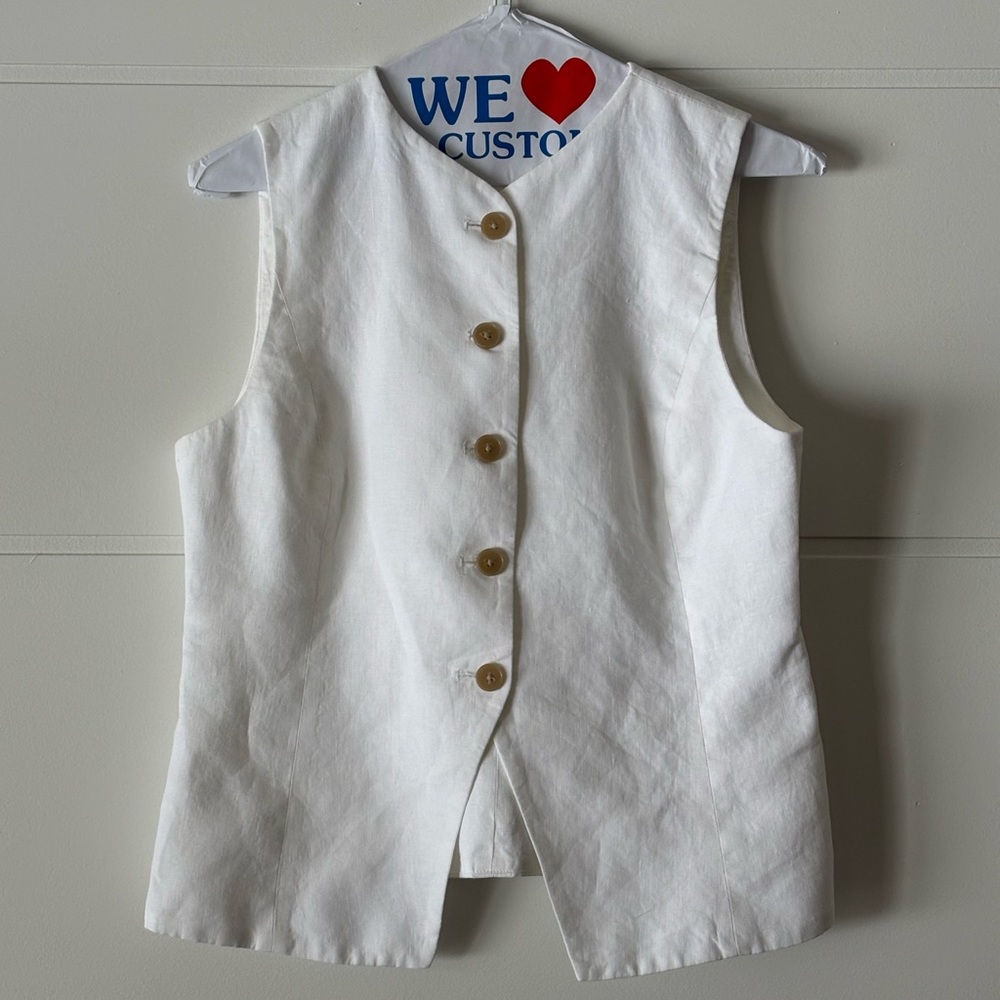 Wilfred Regal Vest
